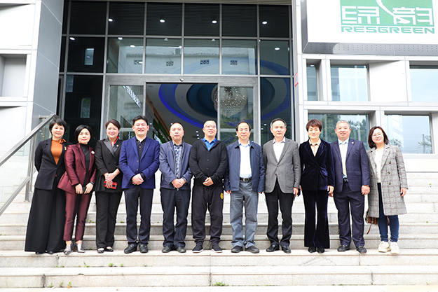 中共長沙市委常委、統(tǒng)戰(zhàn)部部長譚小平一行蒞臨綠之韻調(diào)研指導(dǎo)