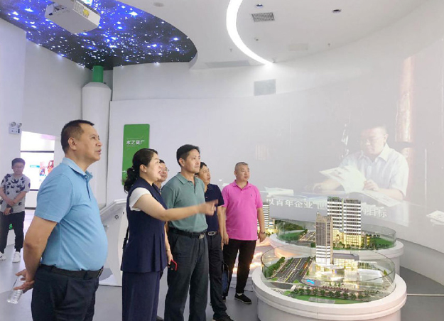 湖南省市場監(jiān)督管理局領(lǐng)導視察調(diào)研會員企業(yè)綠之韻