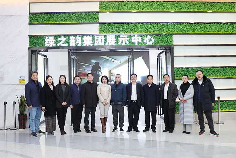 湖南大學(xué)工商管理學(xué)院黨委書記夏樹人一行調(diào)研綠之韻等瀏陽經(jīng)開區(qū)企業(yè)