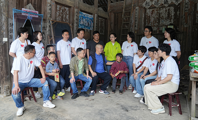 綠之韻幸福國際“愿你有個(gè)幸福家”公益活動(dòng)走進(jìn)安化